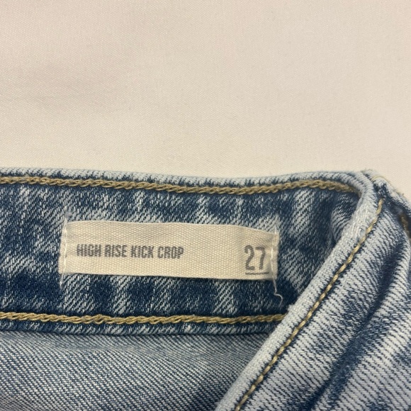 Harper (Francesca's Collections) Distressed Y2K High Rise flare Jeans - Picture 4 of 8